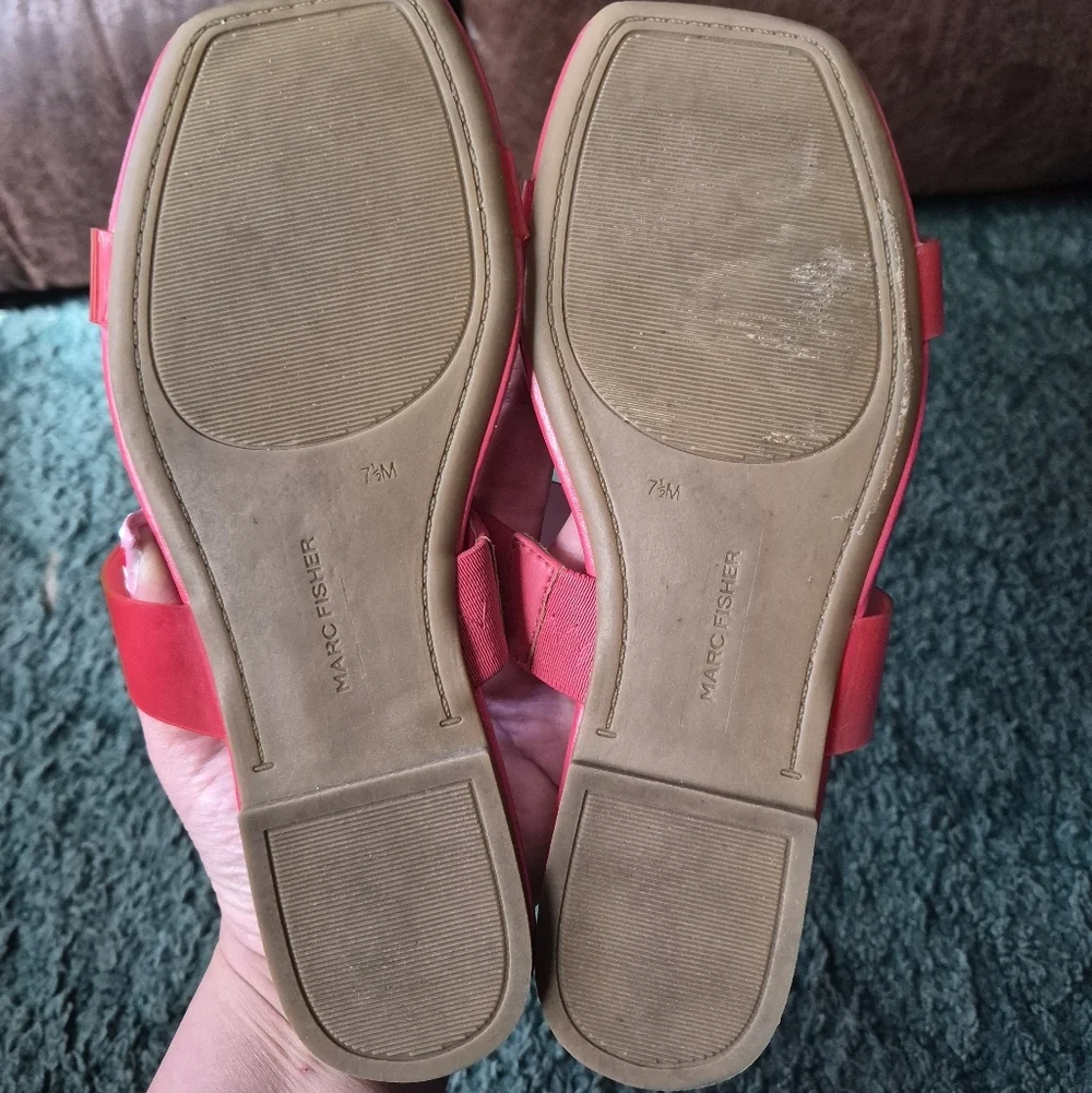 Marc Fisher Red Pink Sandals 7.5M